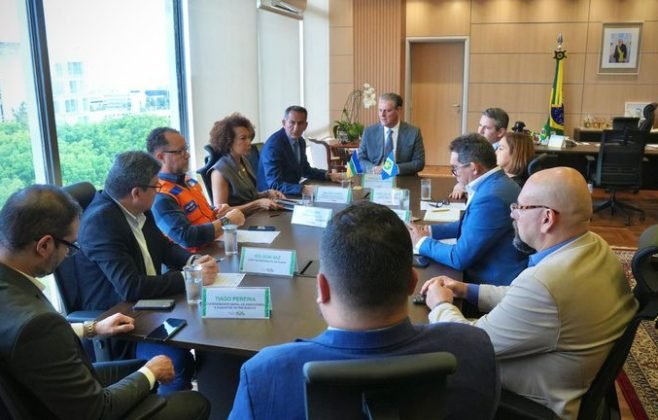 Governo mobiliza força-tarefa para combater praga vassoura-de-bruxa